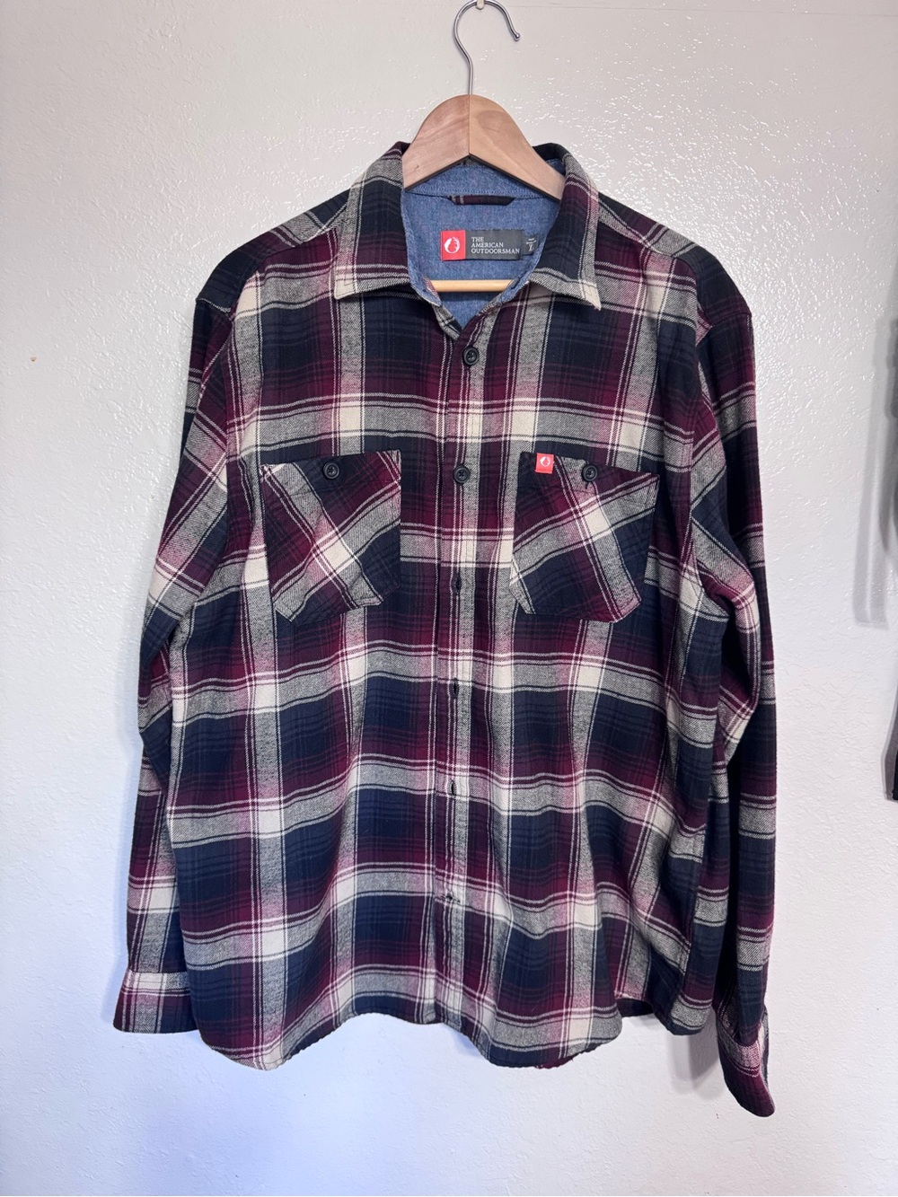 Men's Casual Button-Down Plaid Shirt - Burgundy & Black